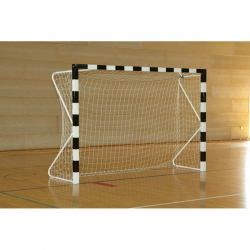 Handball goals S04652